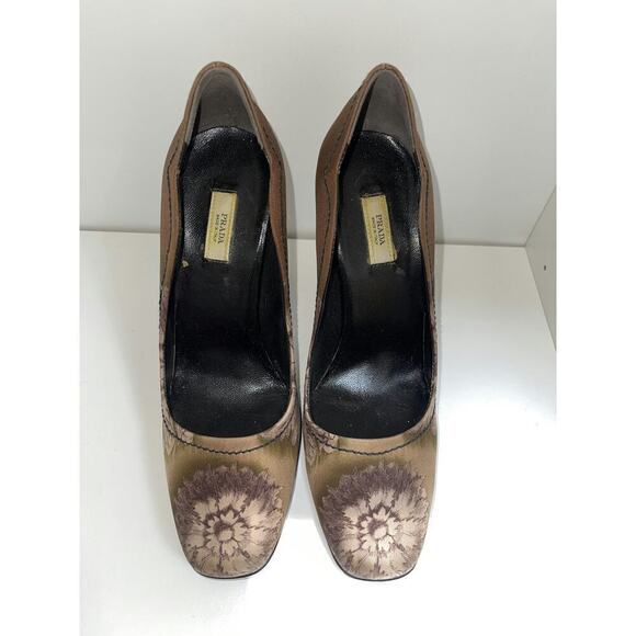 Prada Floral Print Satin Heels with Black Leather Interior - Picture 1 of 3